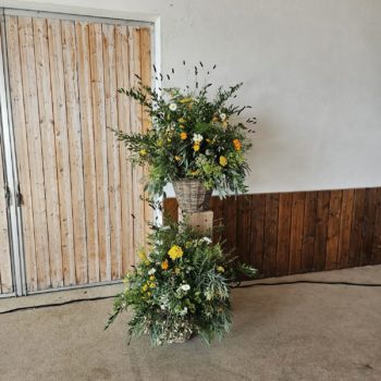 cantine_des_ages_montricher_pont_de_chailly_fleurs_mariage_fleurs_colores_panier_1