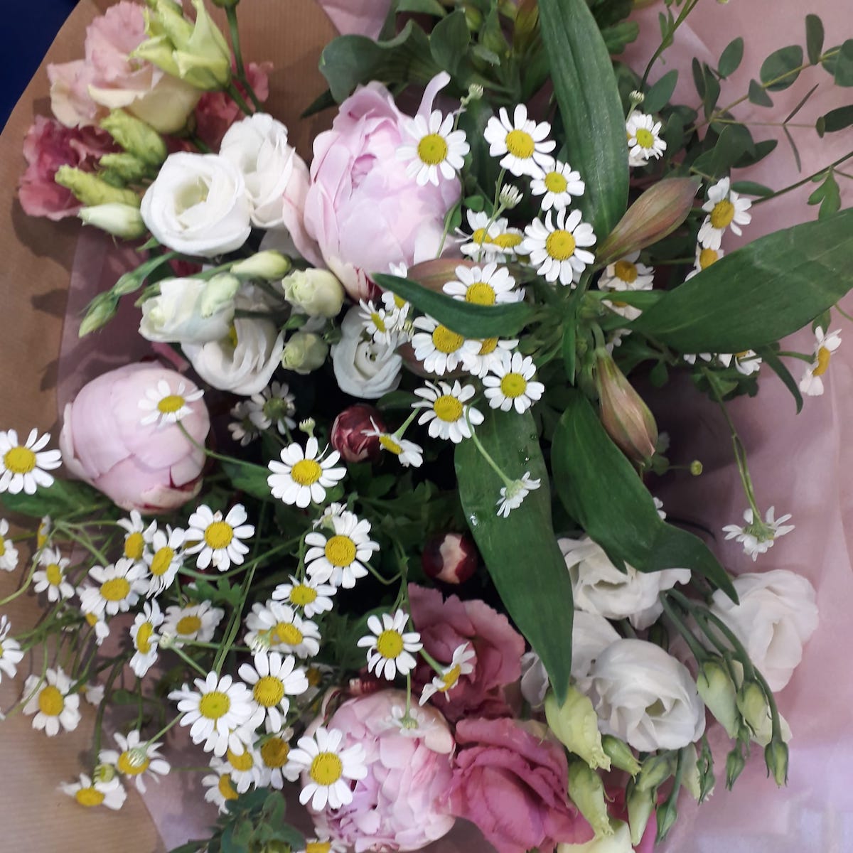 "Tailored" bouquet - Image 16